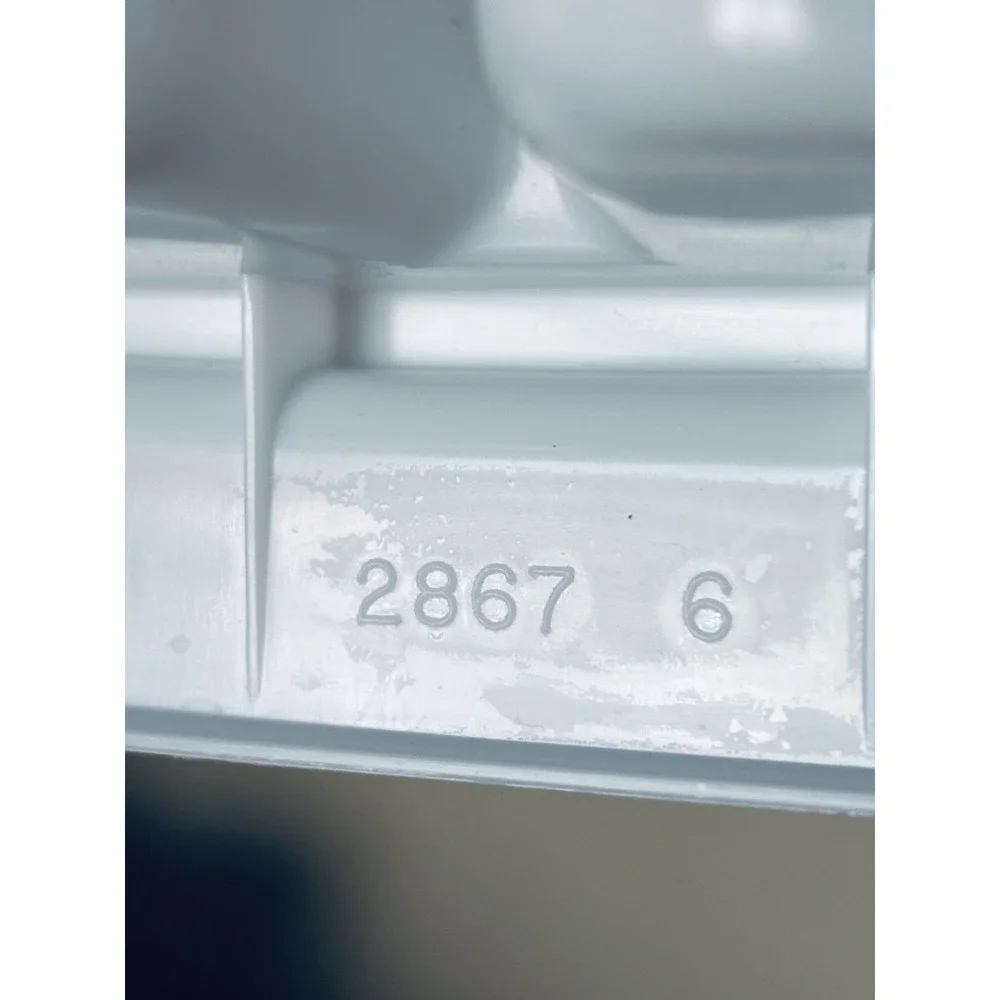 Vintage Rubbermaid Plastic White 16 Ice Cube Tray 2867 6 Made in The USA Kitchen